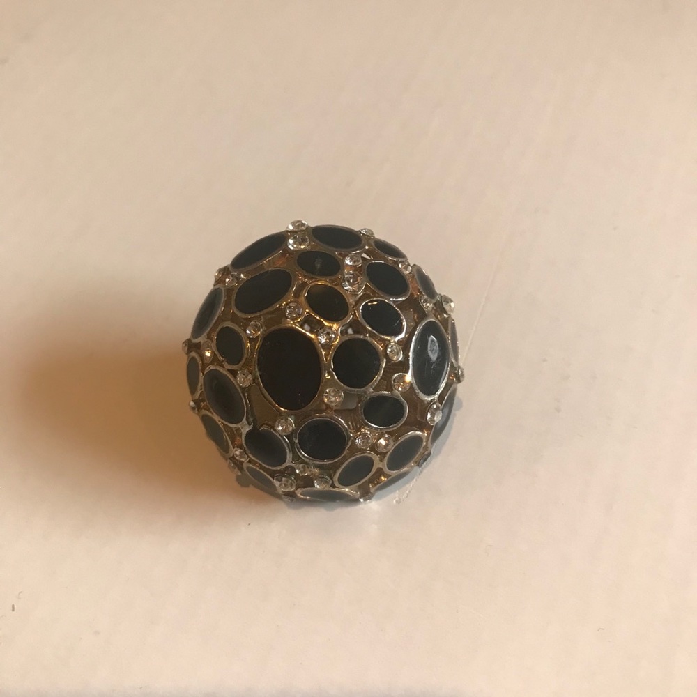 Cocktail ring